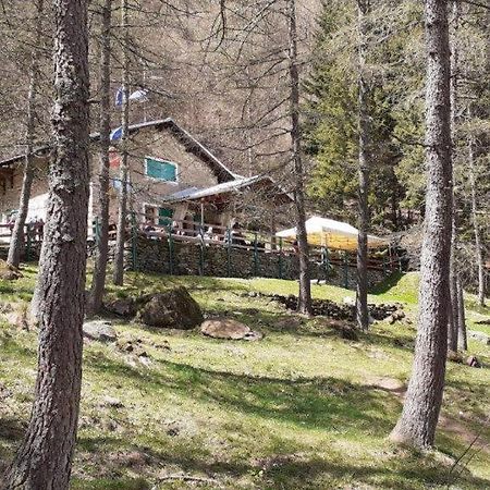 Rifugio GEAT Val Gravio Hotel Villar Focchiardo Exterior foto